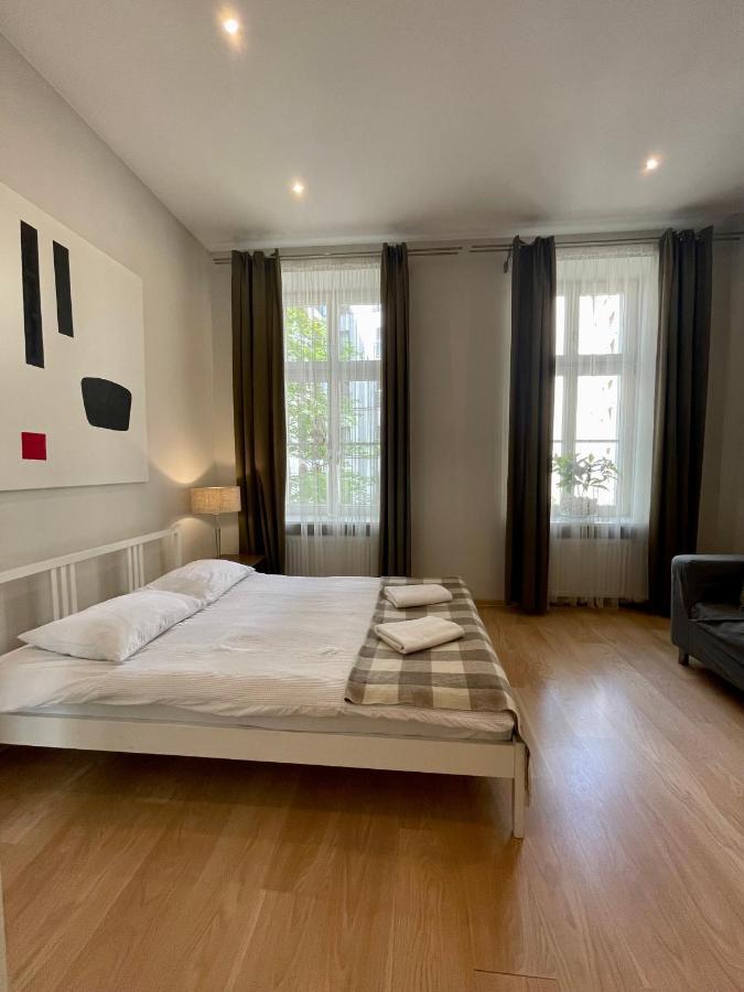 Boutique Apartments - Elegant 1906 Period Вроцлав Экстерьер фото